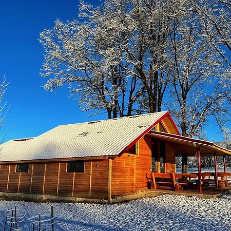Casuta Din Stejari-Transalpina Villa Novaci-Straini Bagian luar foto