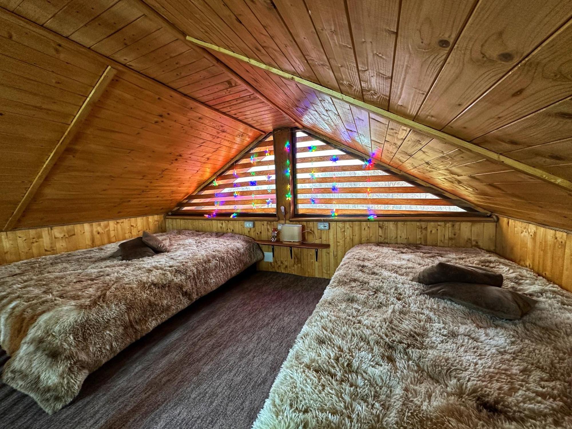 Casuta Din Stejari-Transalpina Villa Novaci-Straini Bagian luar foto